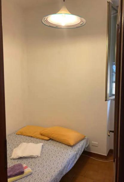 Cheerful Room, Sharing Kitchen In A Cosy Family Art House, Ideal For One Person Or Couple Sanremo Exterior photo