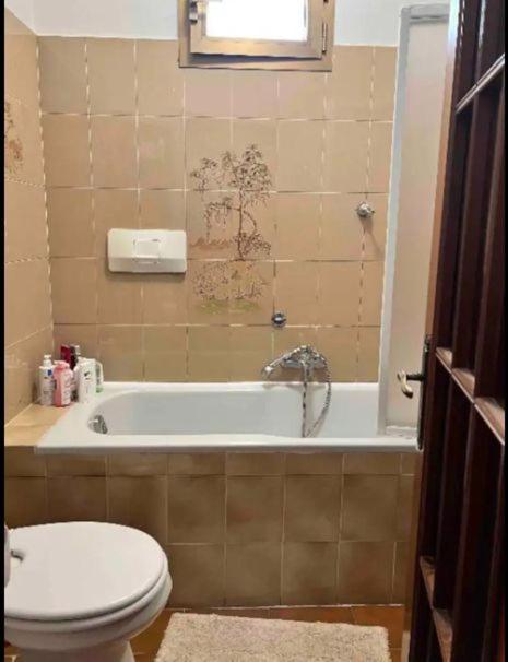 Cheerful Room, Sharing Kitchen In A Cosy Family Art House, Ideal For One Person Or Couple Sanremo Exterior photo